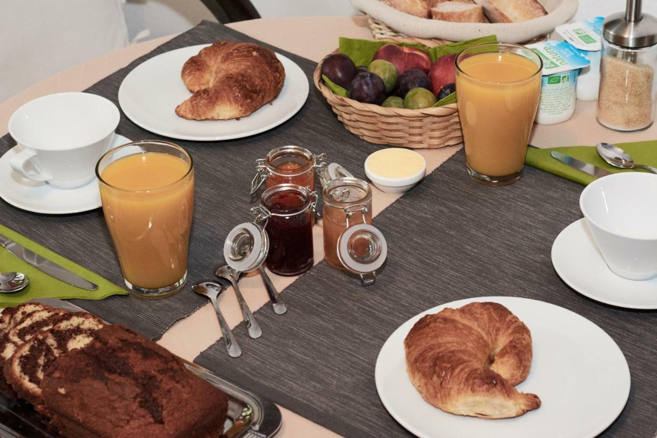 ラ・プラーニュ La Foyere Bed & Breakfast エクステリア 写真