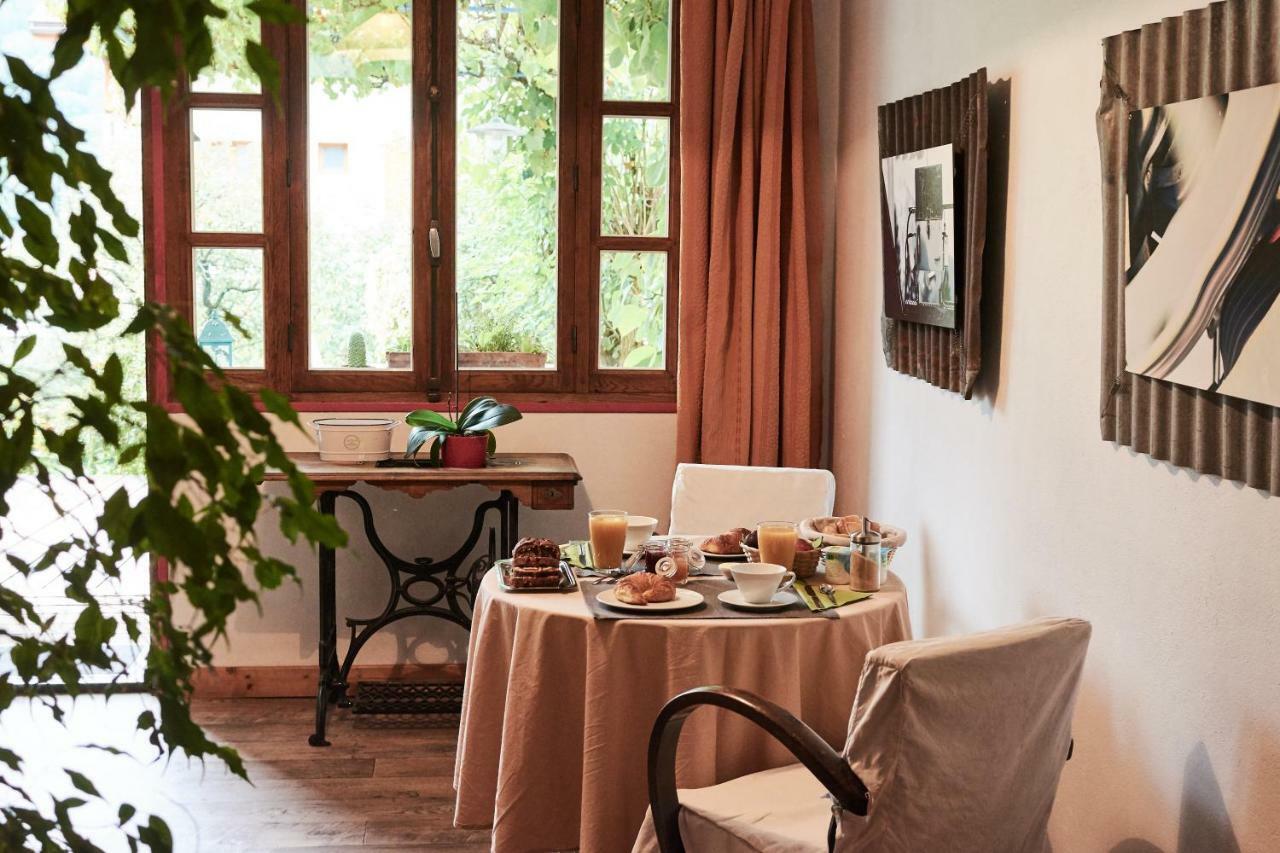ラ・プラーニュ La Foyere Bed & Breakfast エクステリア 写真